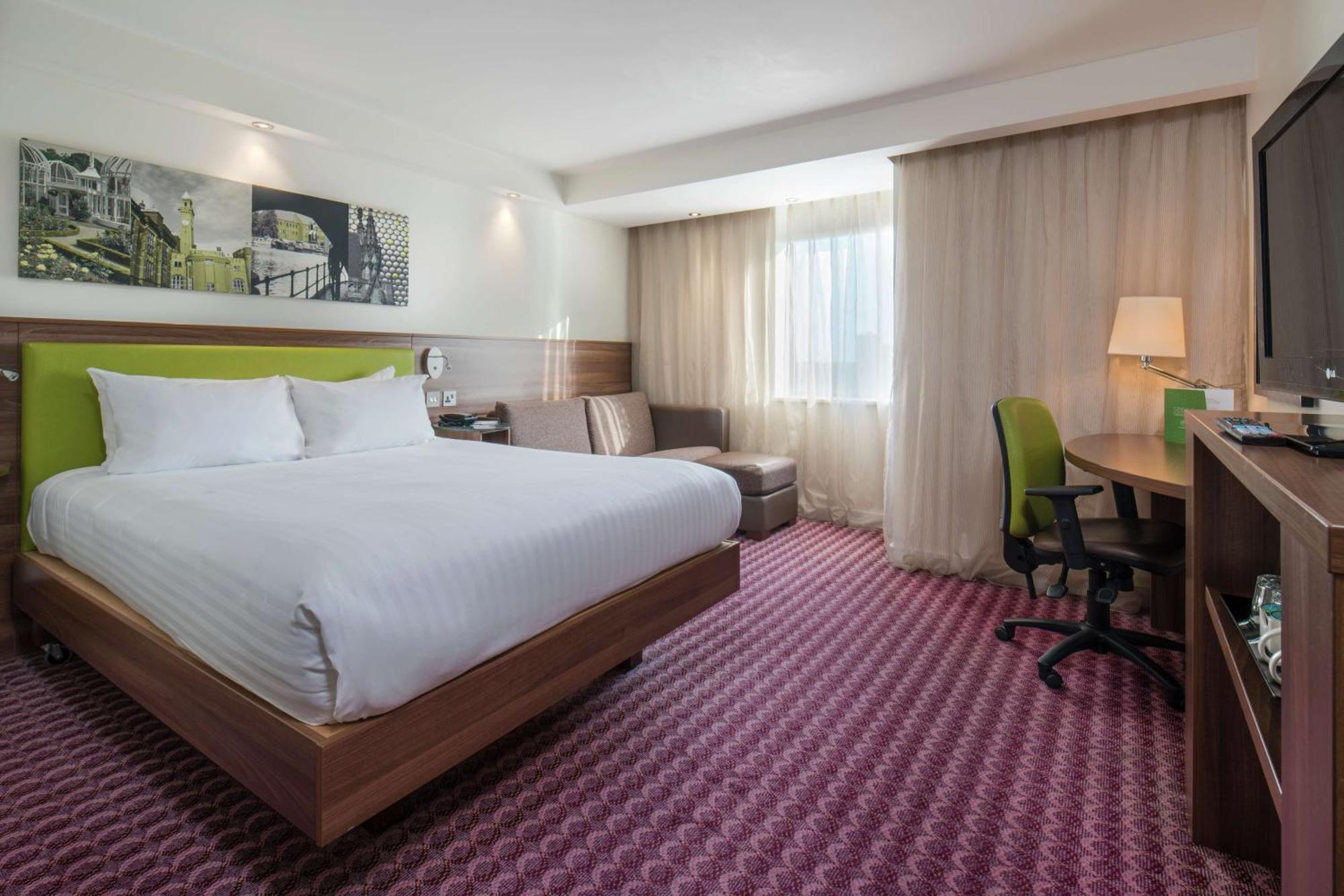 Hampton By Hilton Birmingham Broad Street Hotel Ngoại thất bức ảnh