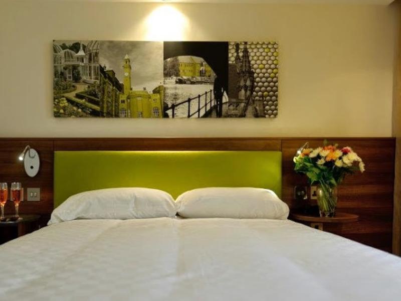 Hampton By Hilton Birmingham Broad Street Hotel Ngoại thất bức ảnh