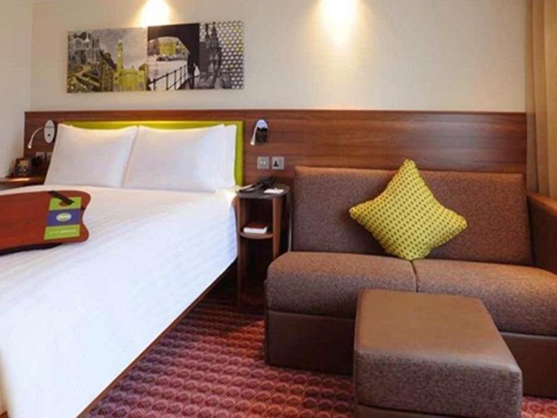 Hampton By Hilton Birmingham Broad Street Hotel Ngoại thất bức ảnh
