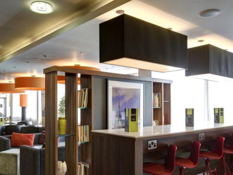 Hampton By Hilton Birmingham Broad Street Hotel Ngoại thất bức ảnh