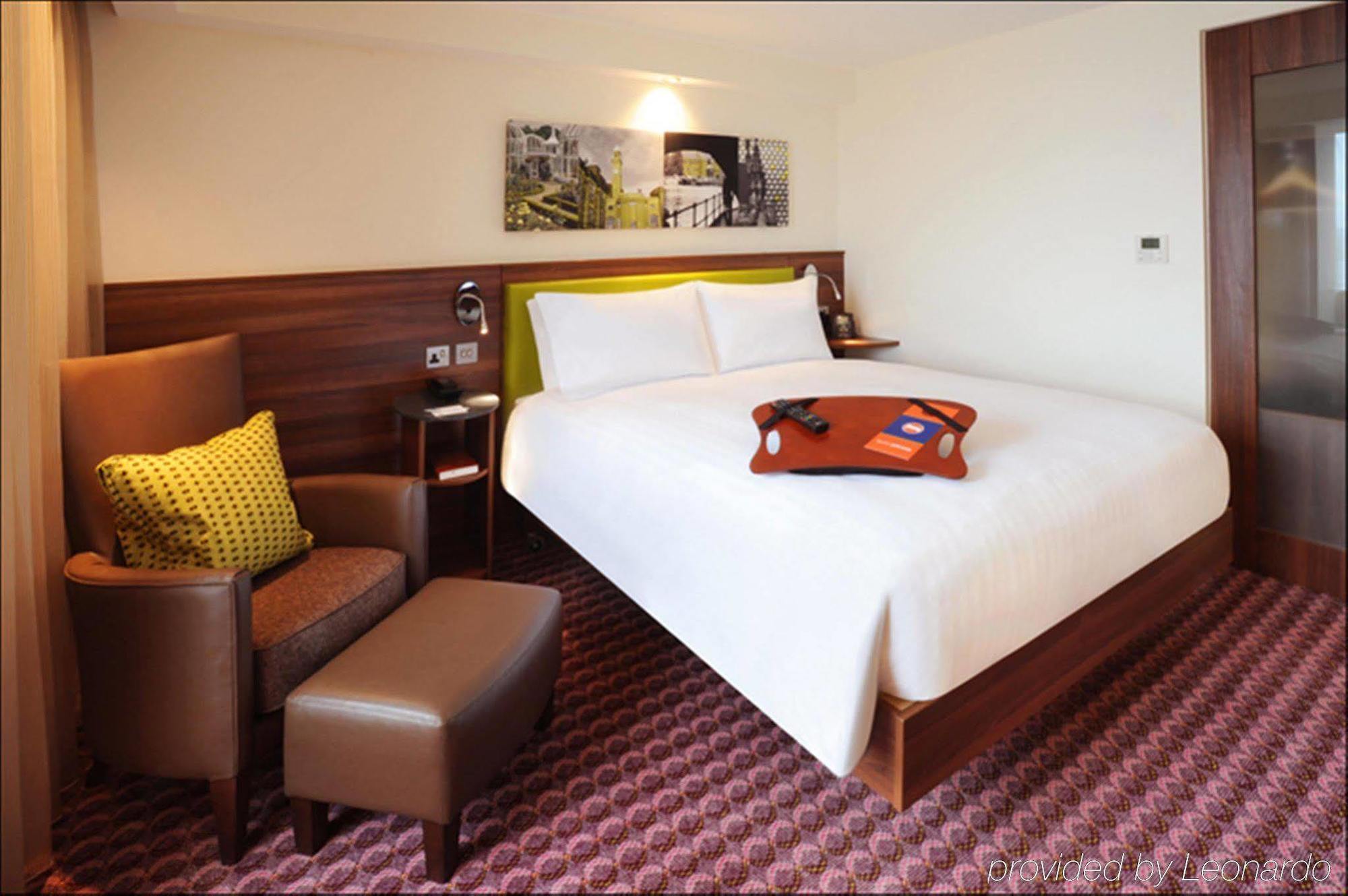 Hampton By Hilton Birmingham Broad Street Hotel Phòng bức ảnh